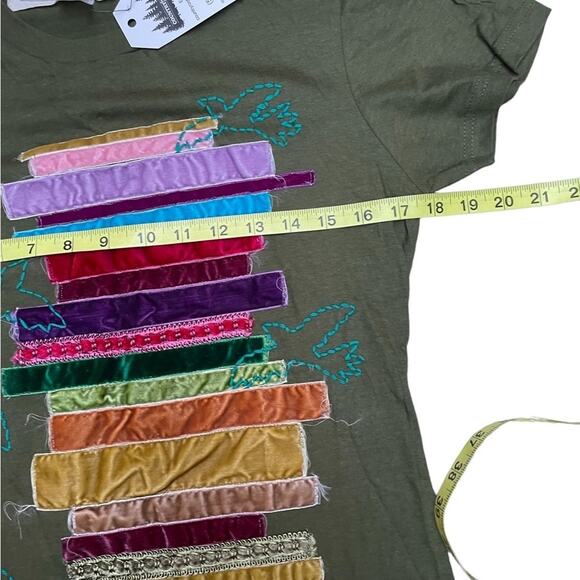 NWT Inner Child Handmade Design green fitted tee size large boho - Picture 6 of 8